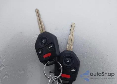 2017 Subaru Crosstrek 2.0I Premium из США, поврежденный, VIN JF2GPADCXH8217235